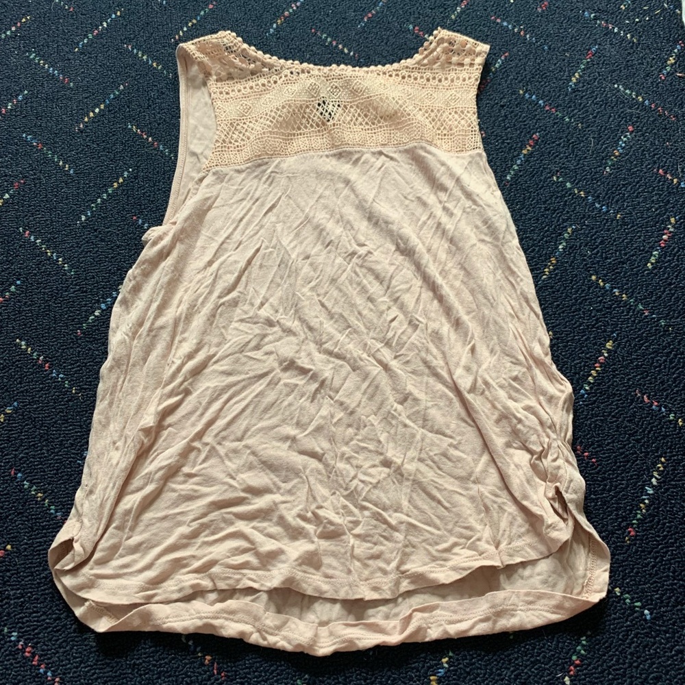 Light pink tank